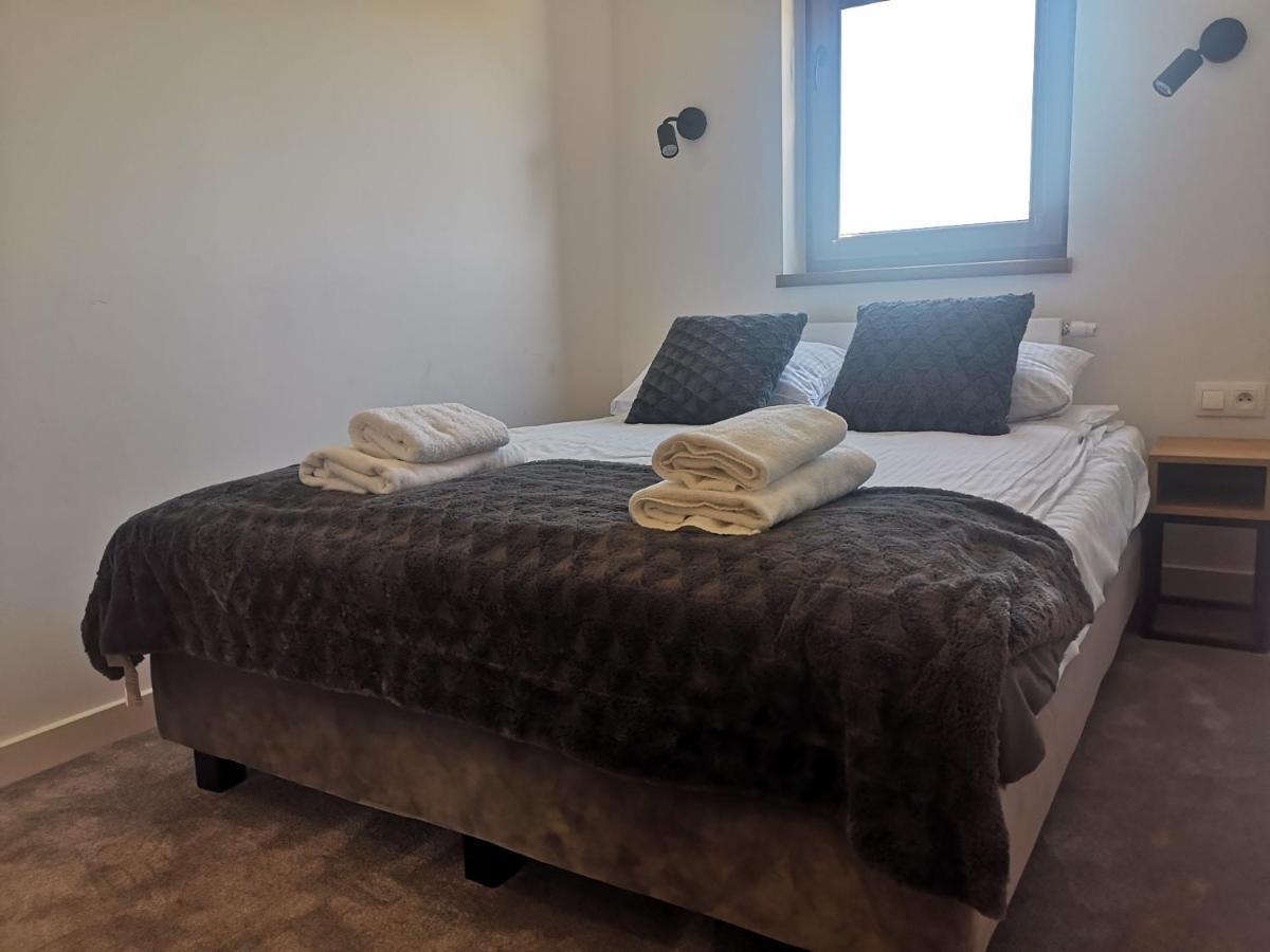 Prywatny Apartament W Hotelu C8 - 365Pam Sarbinowo Ngoại thất bức ảnh